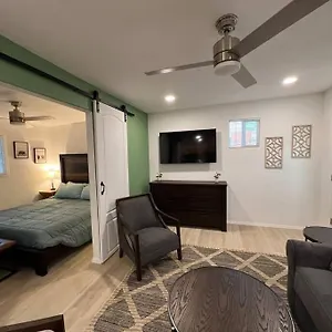 https://23-chelsea-place-on-the-park.scottsdalehotels.org