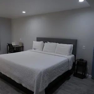 Capri Anaheim