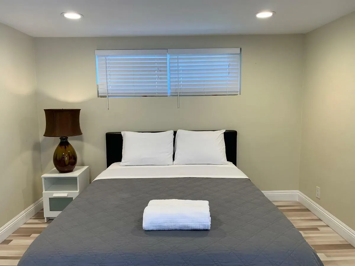 Lovely Room In Private House Near Disneyland Άναχαϊμ