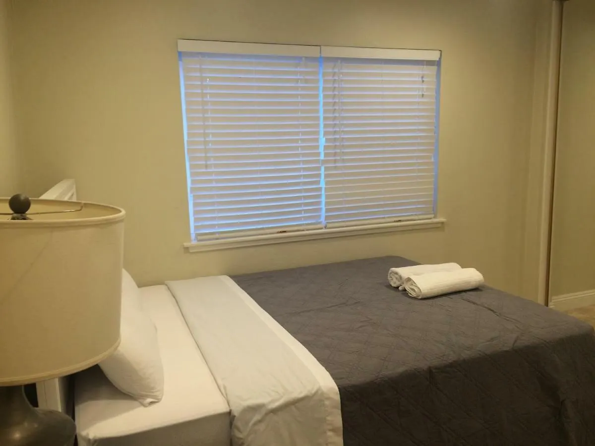 Lovely Room In Private House Near Disneyland Άναχαϊμ