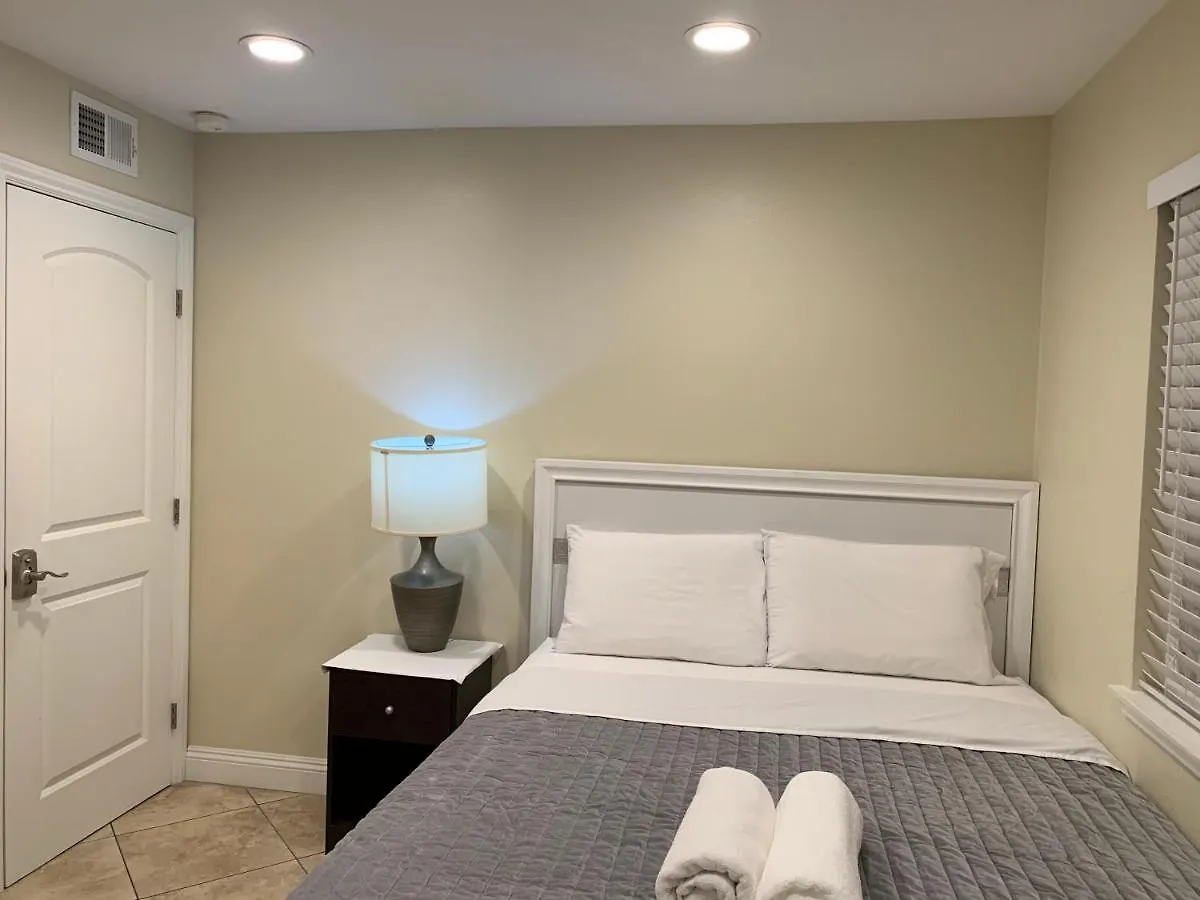 Lovely Room In Private House Near Disneyland Άναχαϊμ 0*,